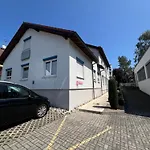 Szálloda Am Neckar Nürtingen