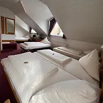 Szálloda Am Neckar