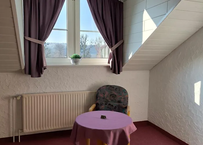 Am Neckar Otel Nuertingen